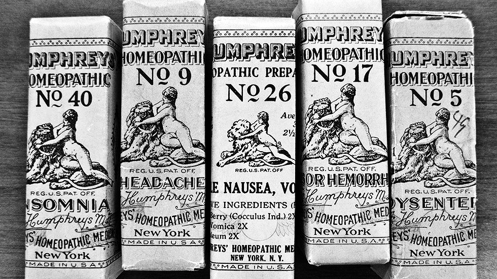 Antigos rótulos de medicamentos homeopáticos