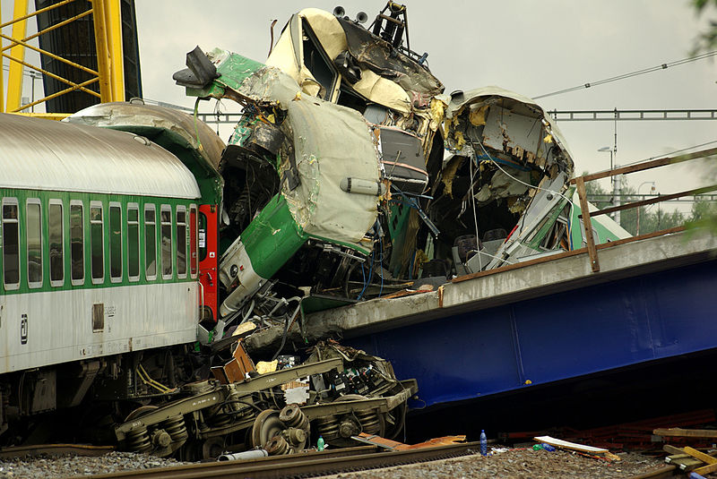 Desastre ferroviário